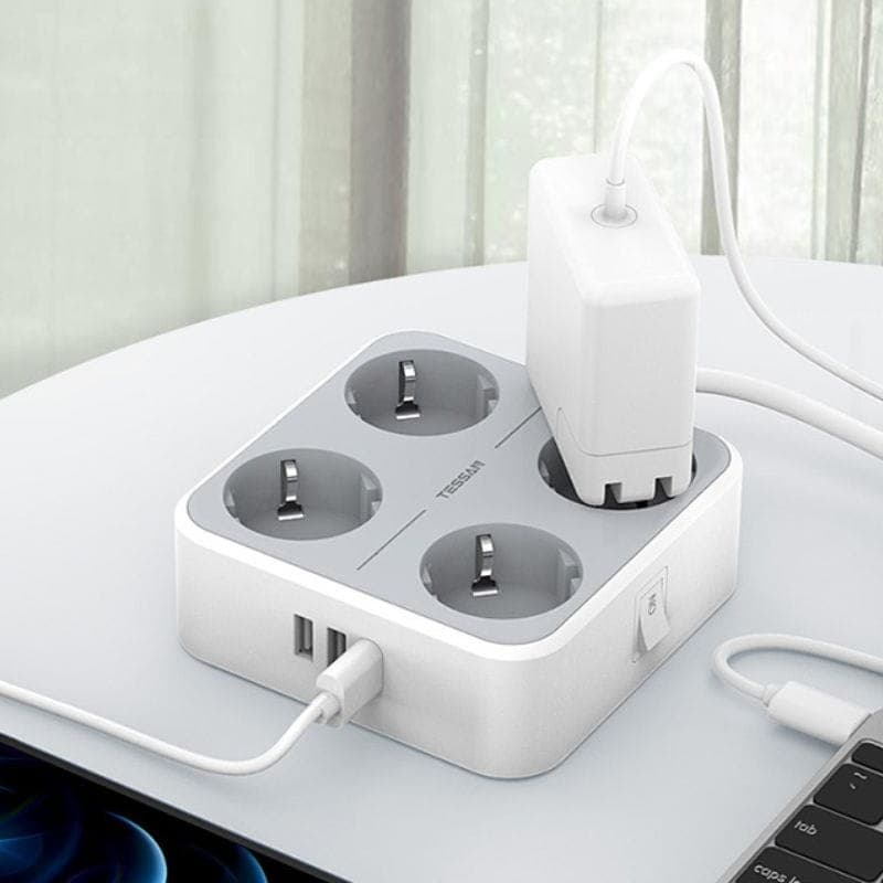 TESSAN TS-302-C-GR 4 tomadas AC + 3 USB Branco