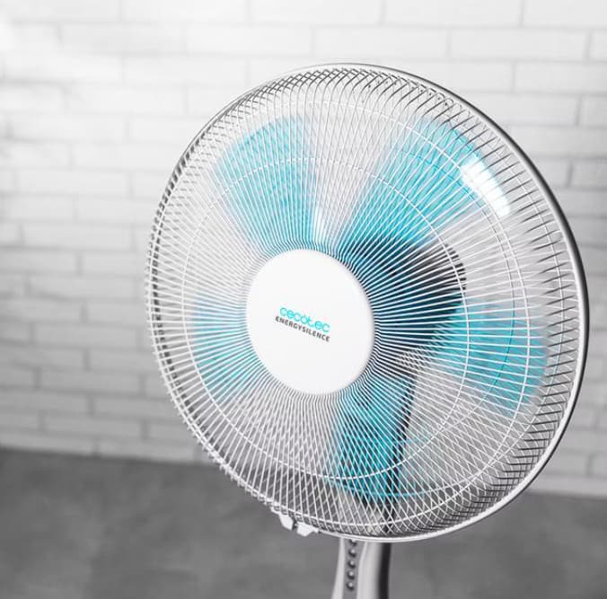 Cecotec EnergySilence 530 Power Connected Azul, Branco