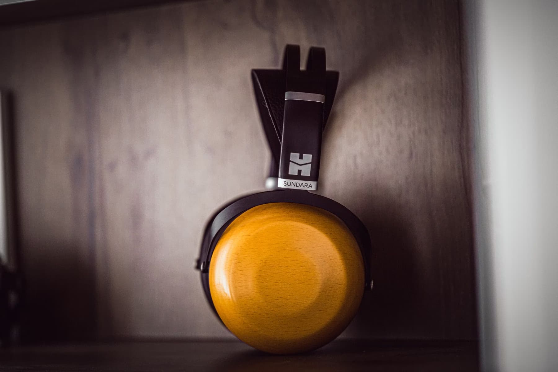 HiFiMAN Sundara Closed - Auscultadores com fio