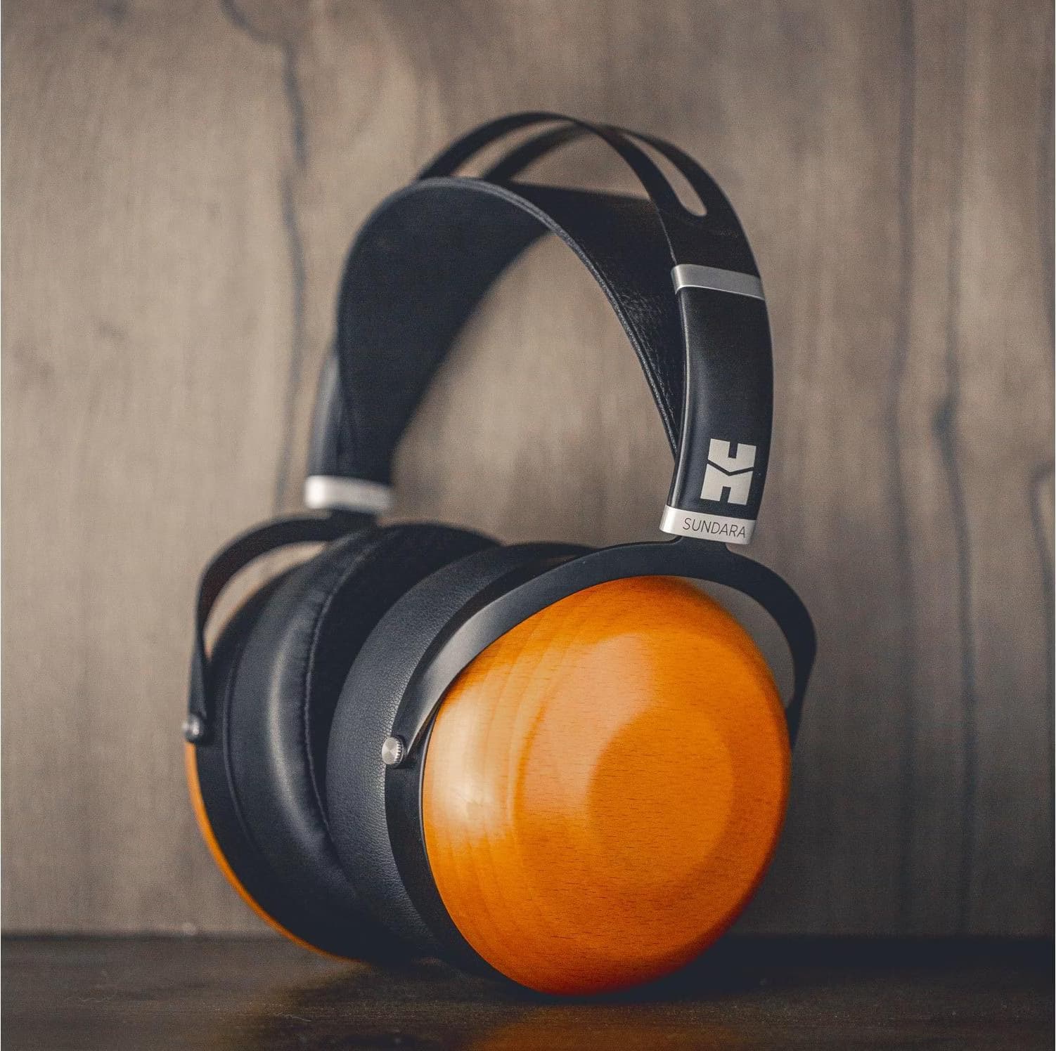 HiFiMAN Sundara Closed - Auscultadores com fio