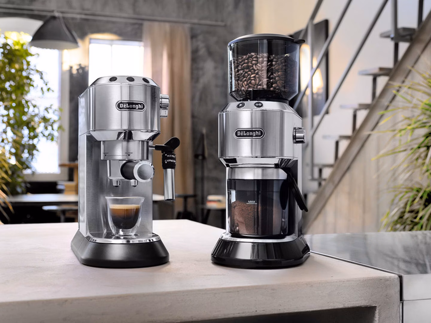 Máquina de Café expresso De'Longhi EC 685.M