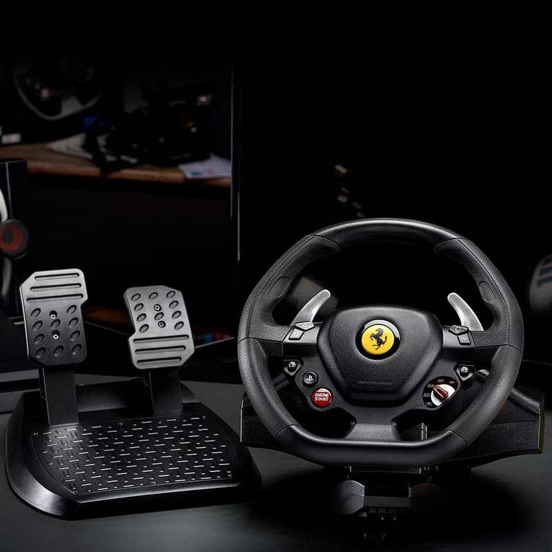 Thrustmaster T80 RW Ferrari 488 GTB - Volante PS5 / PS4 / PC