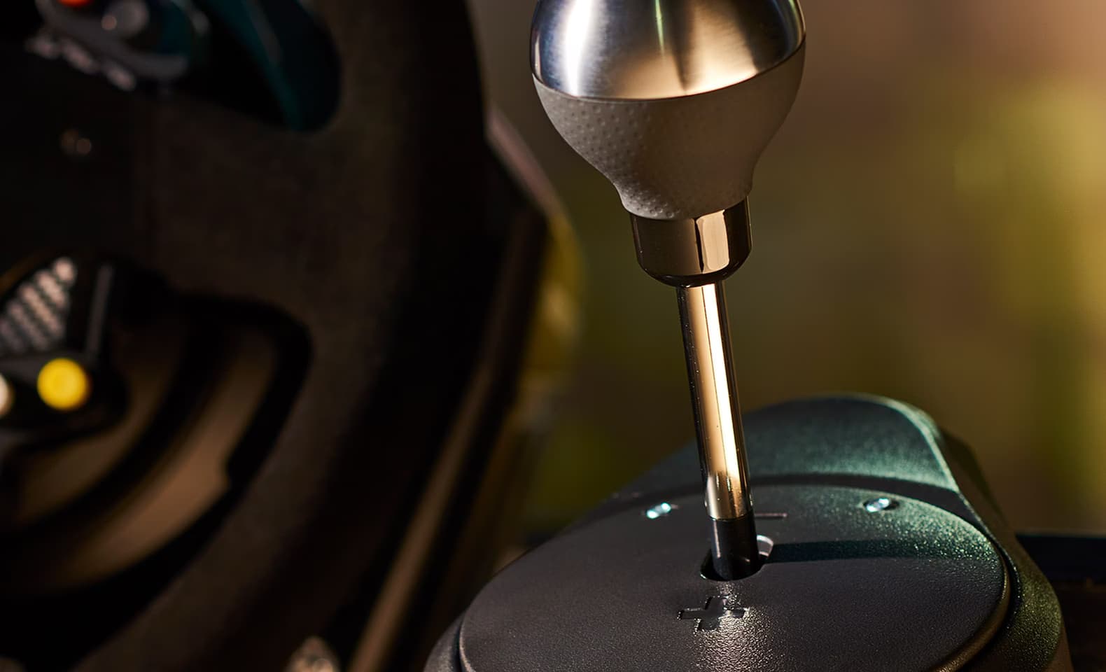 Thrustmaster TH8A Preto