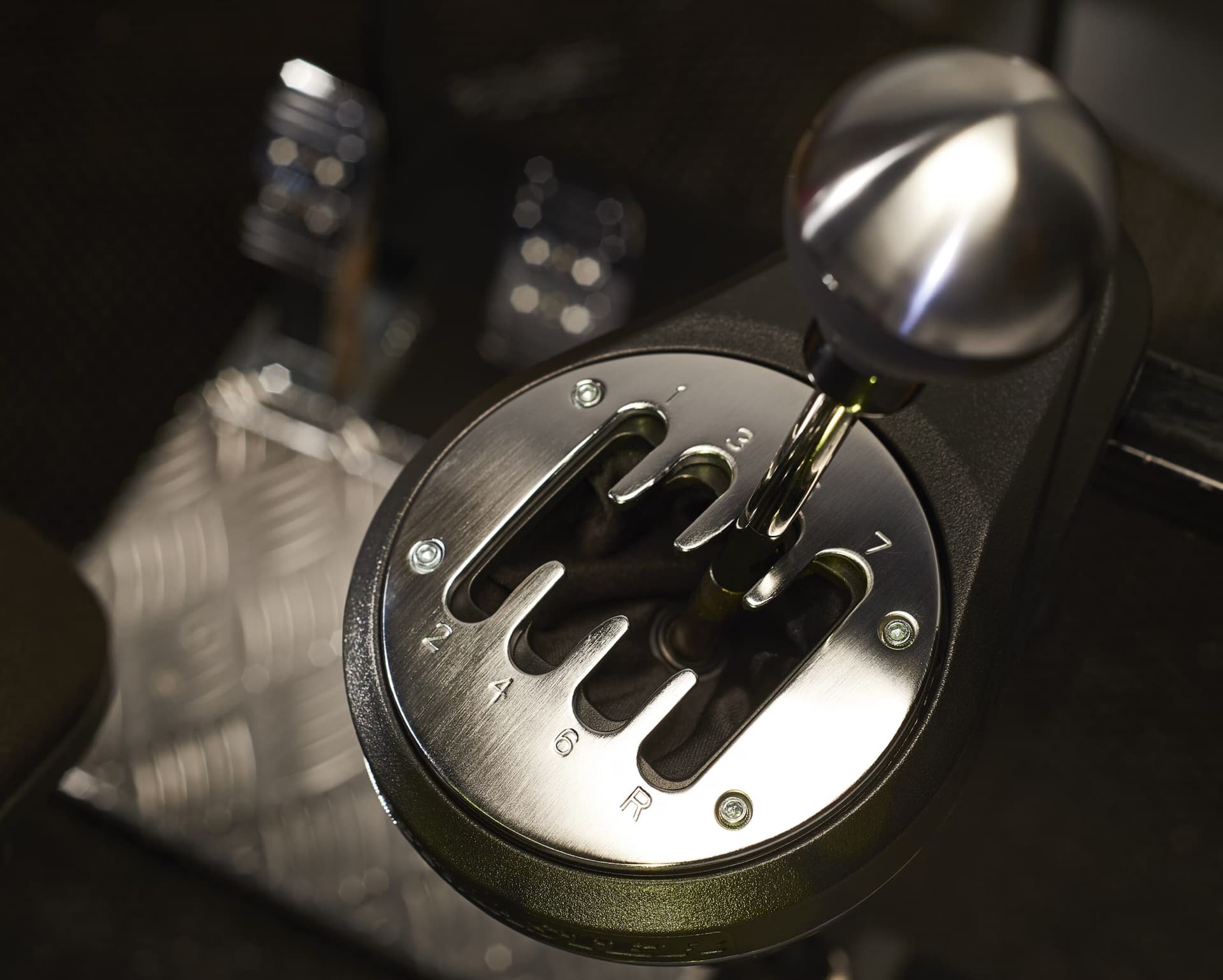 Thrustmaster TH8A Preto