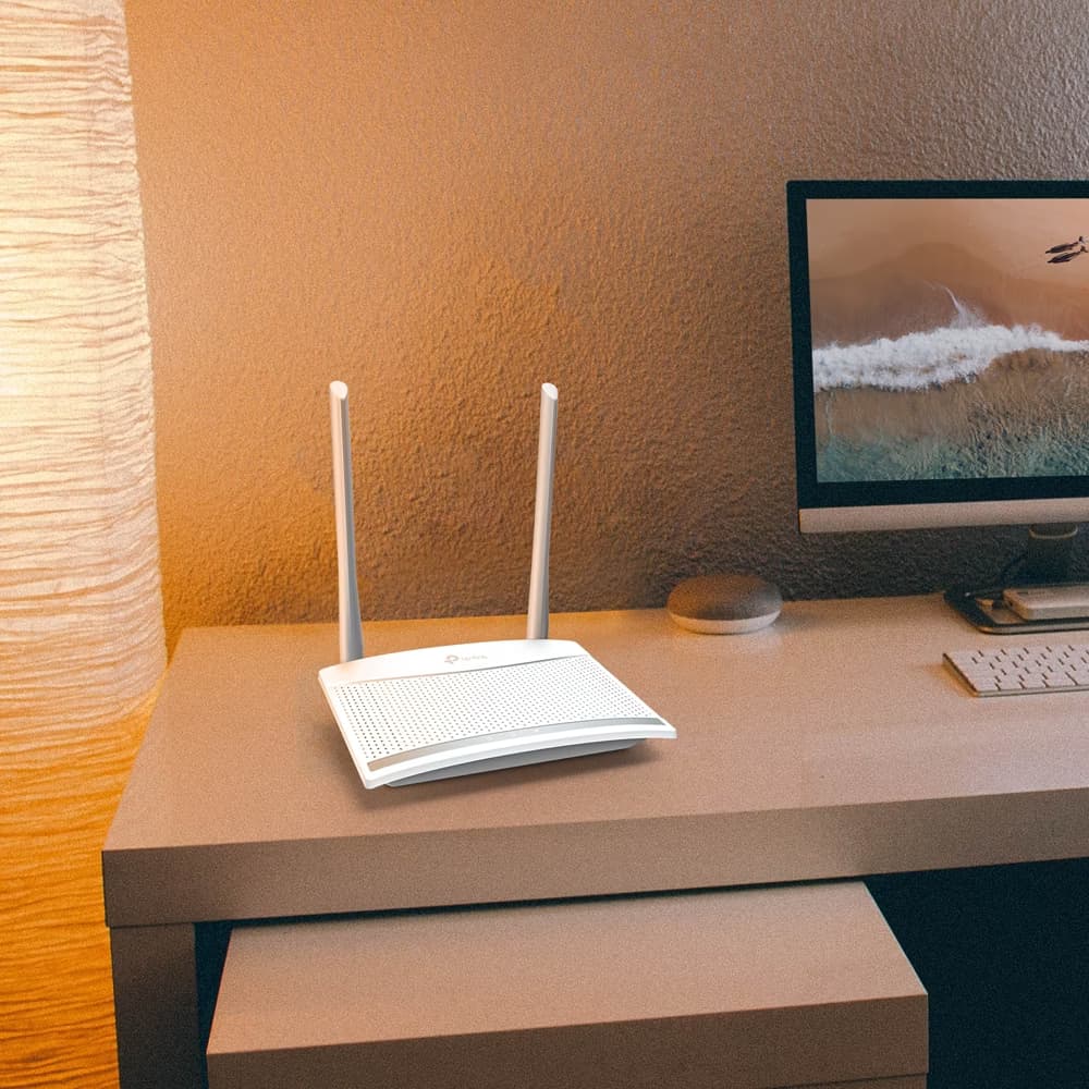 TP-Link TL-WR820N 2.4GHz 300Mbps - Router
