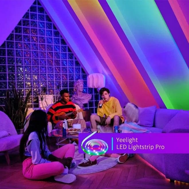 Yeelight Lightstrip Pro - Fita LED RGB Multicolorida