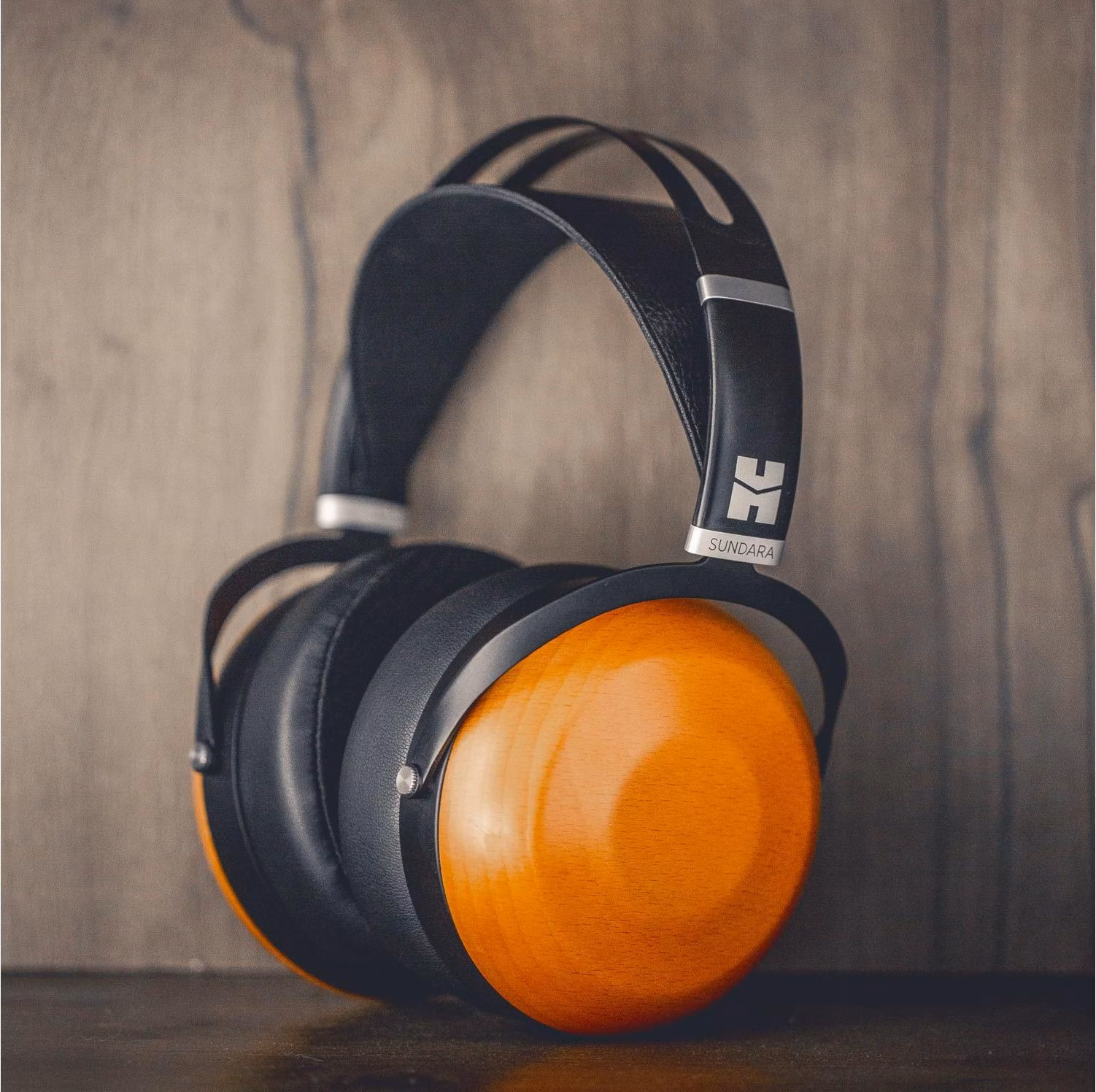 HiFiMAN Sundara Closed - Auscultadores com fio