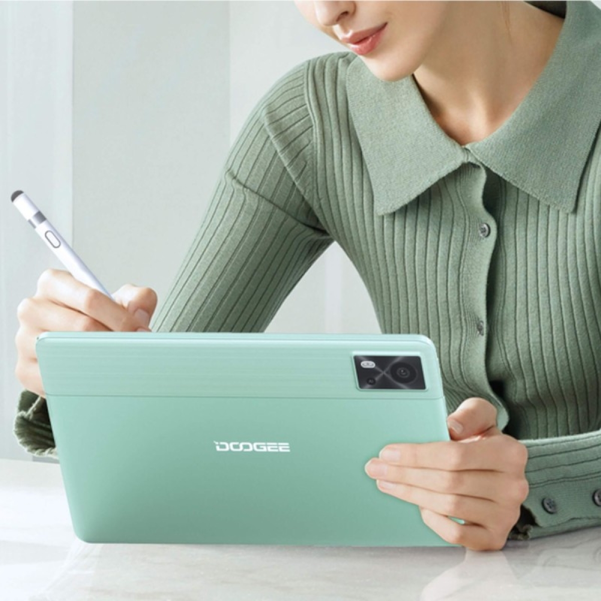 Tablet Doogee T10E 10.1″ 4GB/128GB 4G