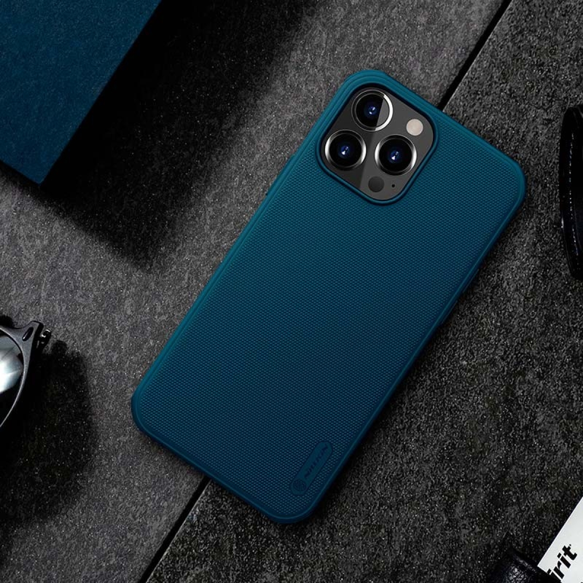 Nillkin Capa de borracha Magnetic Frosted Pro iPhone 13 Pro Max