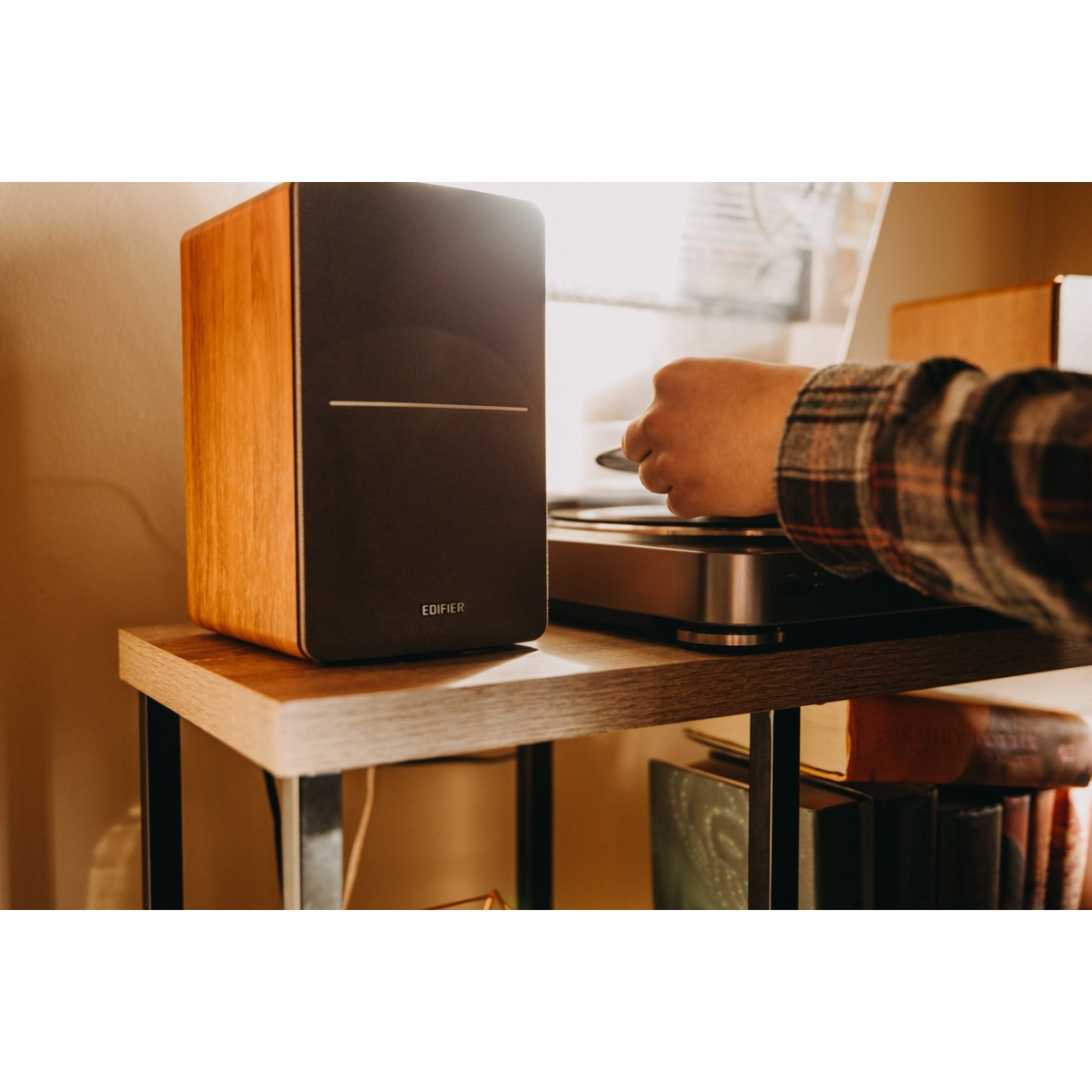 Edifier R1280T