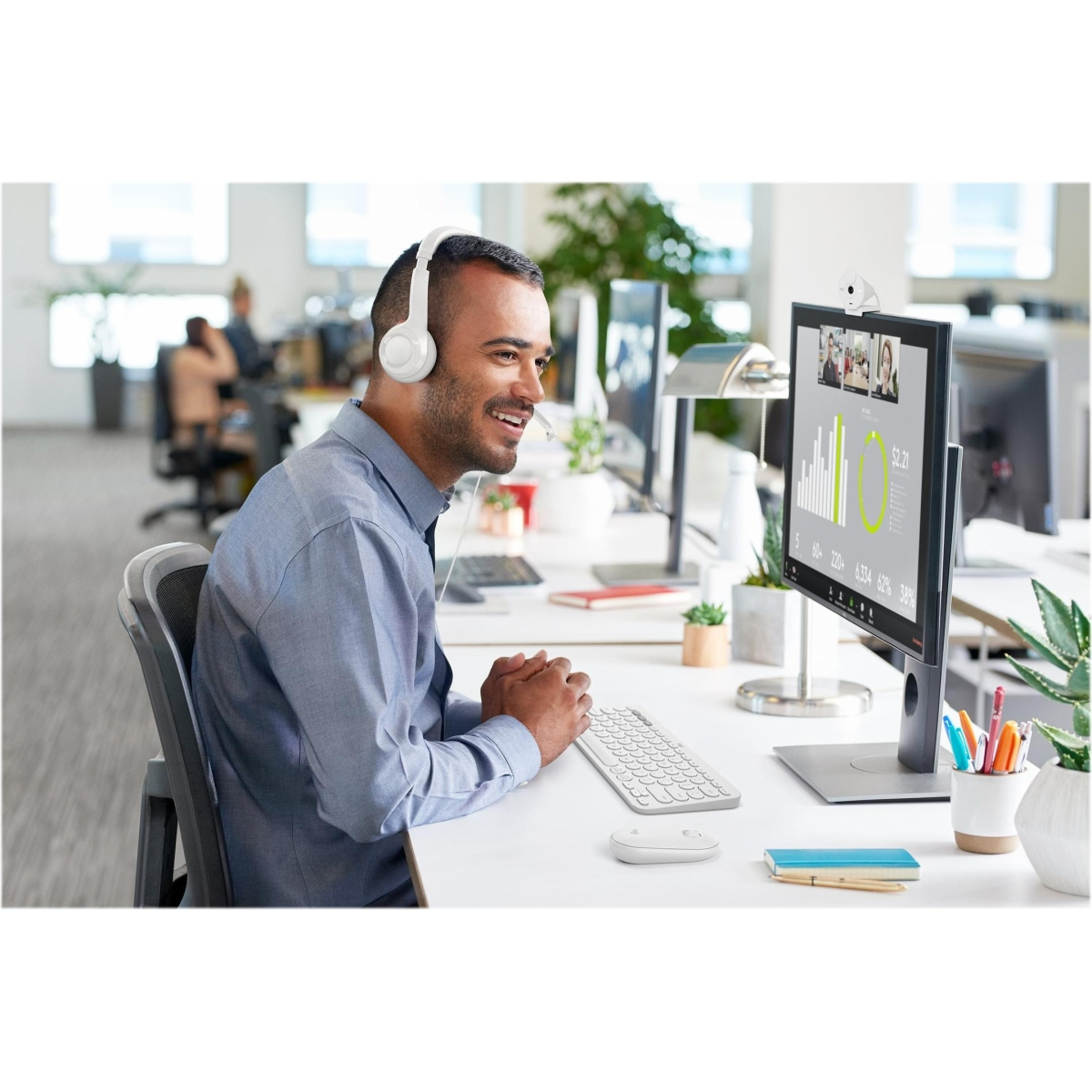 Logitech H390
