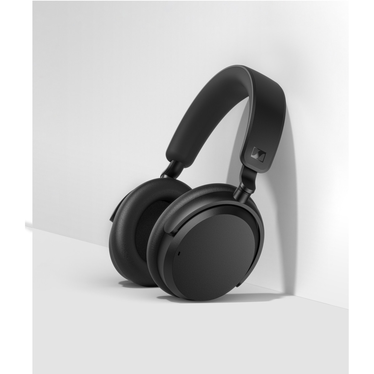 Sennheiser Accentum Wireless